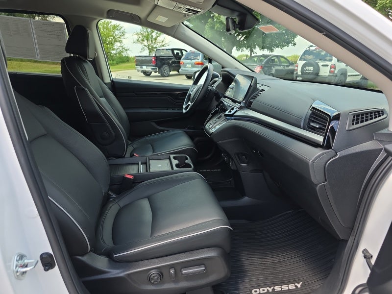2025 Honda Odyssey Touring
