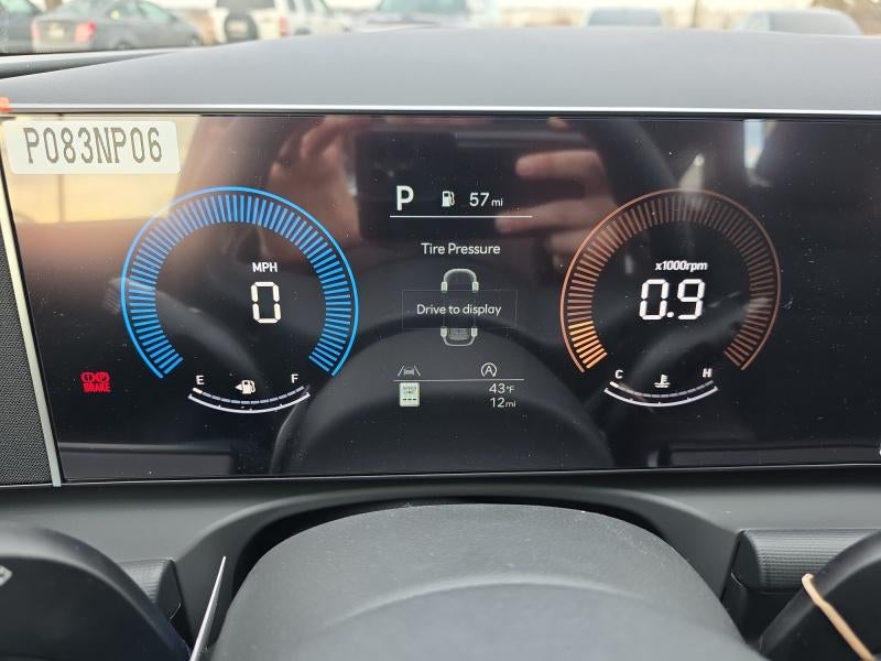 2026 Hyundai TUCSON SE FWD