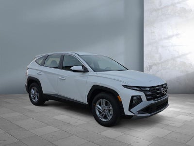 2026 Hyundai TUCSON SE FWD