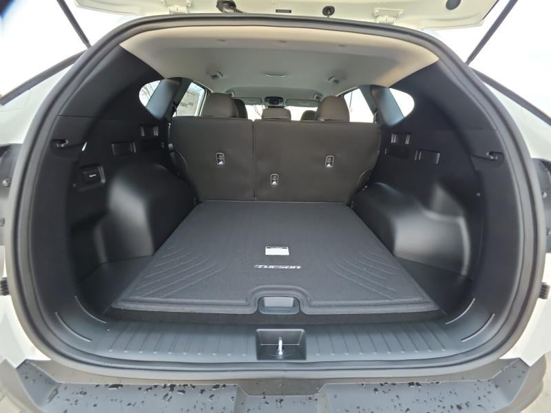 2026 Hyundai TUCSON SE FWD