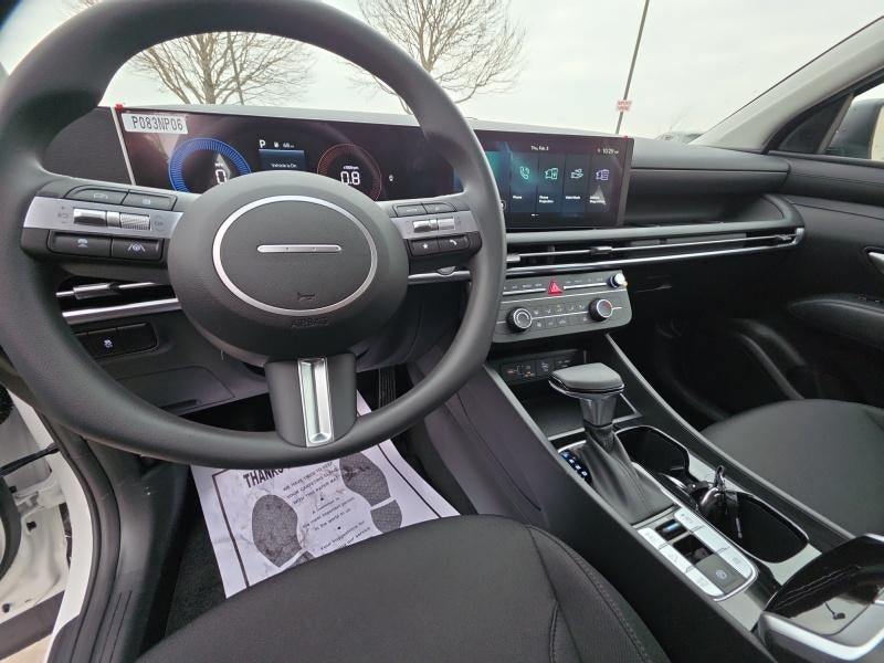 2026 Hyundai TUCSON SE AWD