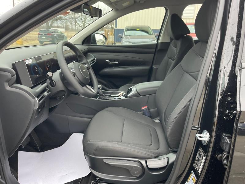 2025 Hyundai TUCSON SE AWD