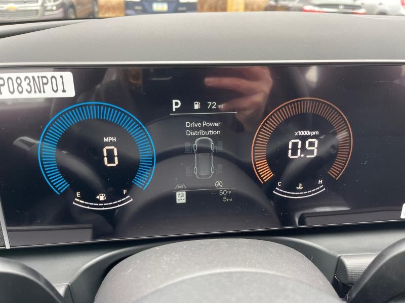 2025 Hyundai TUCSON SE AWD