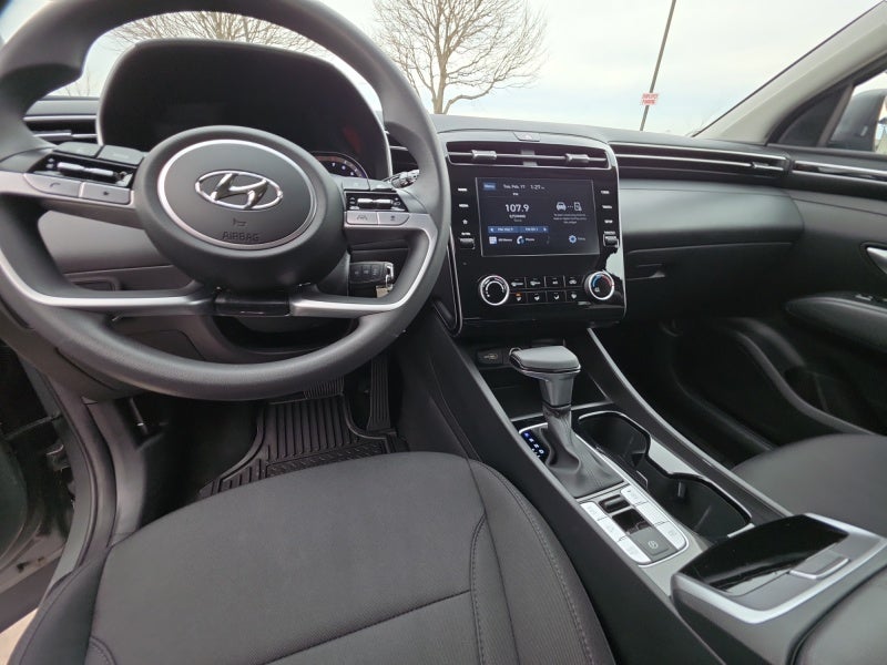 2024 Hyundai TUCSON SE