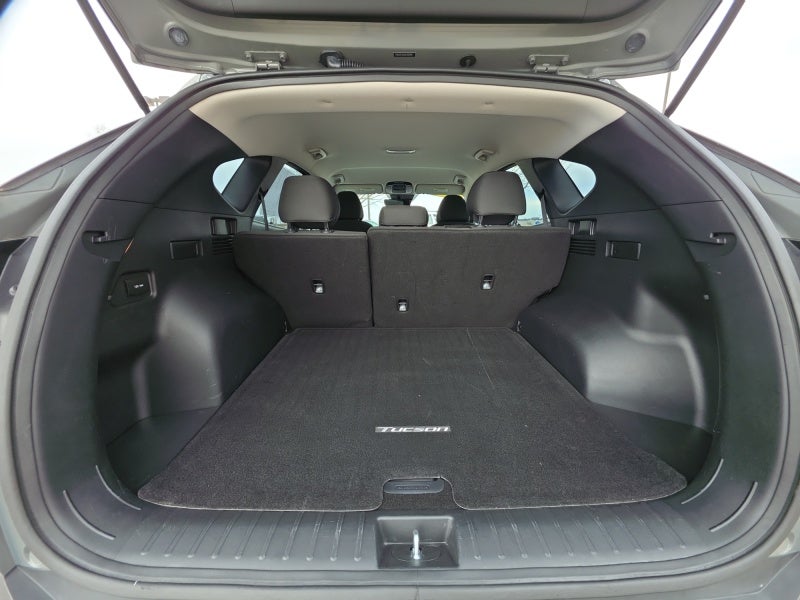 2024 Hyundai TUCSON SE