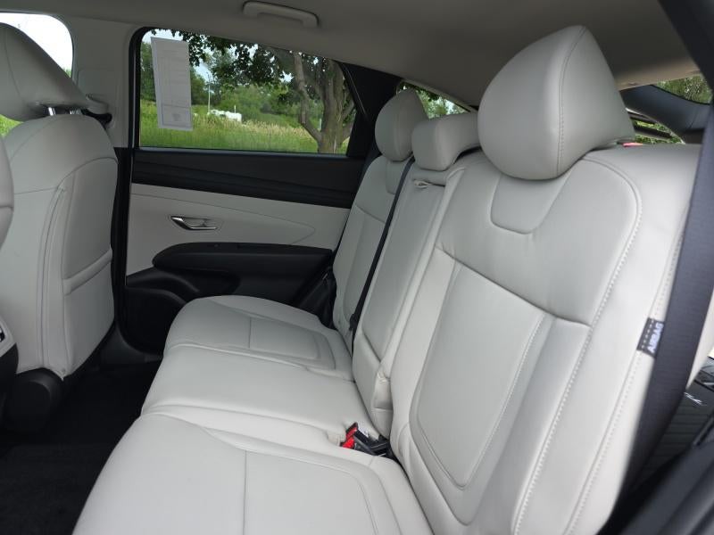 2026 Hyundai TUCSON SEL Plus AWD
