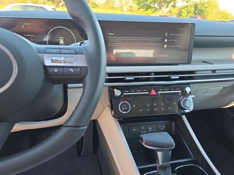 2026 Hyundai TUCSON SEL Premium AWD
