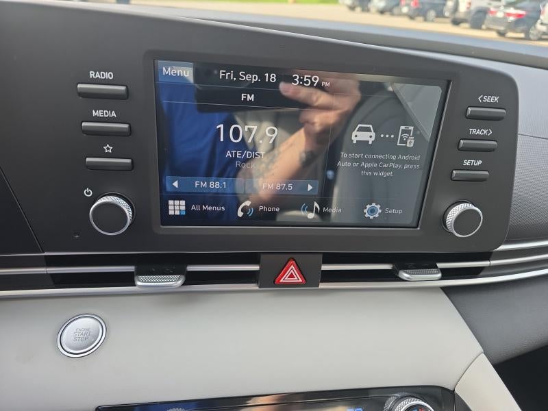 2027 Hyundai SANTA FE HYBRID SEL