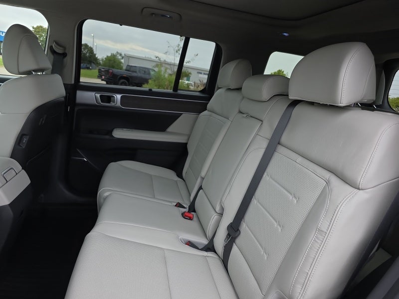 2025 Hyundai SANTA FE Limited