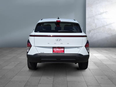 2026 Hyundai KONA SE AWD