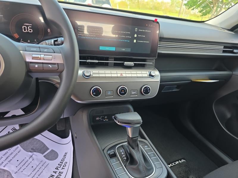 2026 Hyundai KONA SE AWD