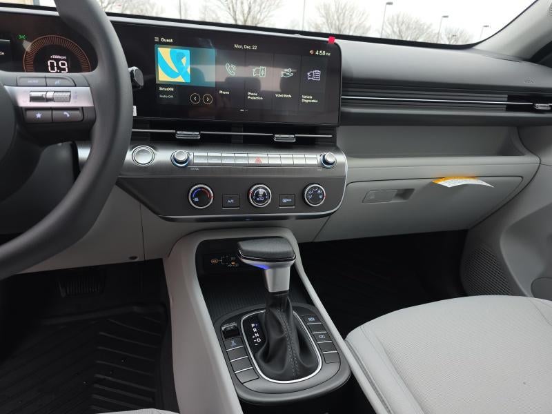 2026 Hyundai KONA SE AWD