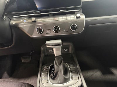 2027 Hyundai KONA SE AWD
