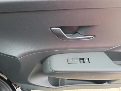 2027 Hyundai KONA SE AWD