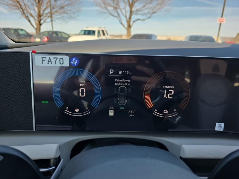 2026 Hyundai TUCSON HYBRID SEL AWD