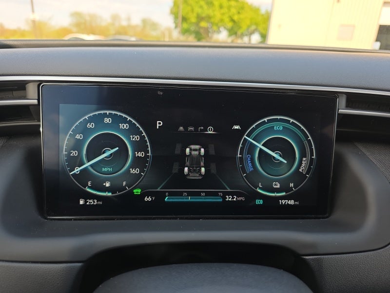 2023 Hyundai TUCSON HYBRID Limited