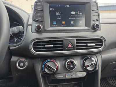 2020 Hyundai KONA SEL