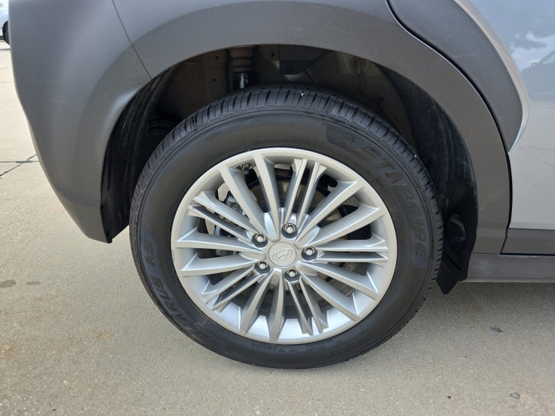 2020 Hyundai KONA SEL
