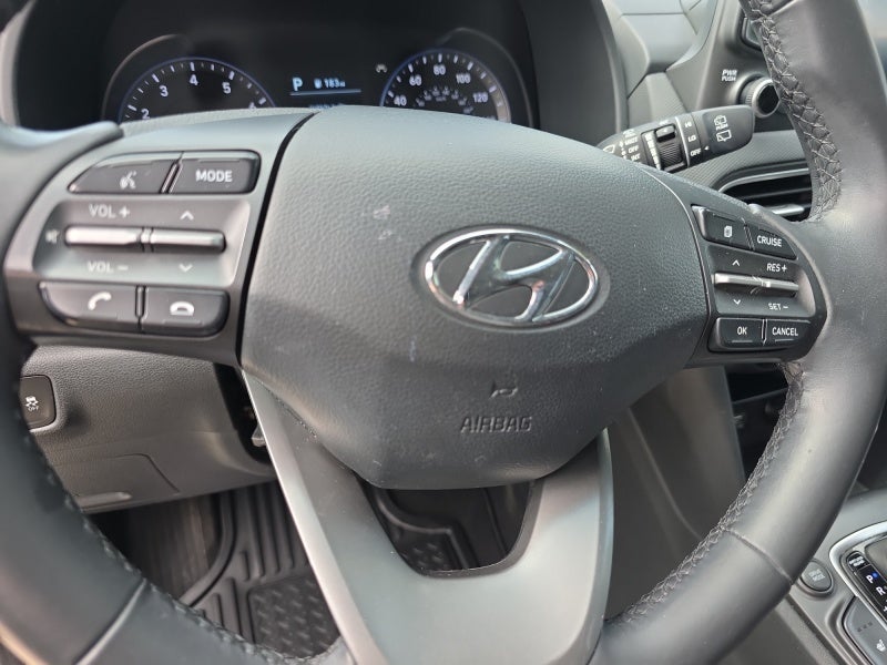2020 Hyundai KONA SEL