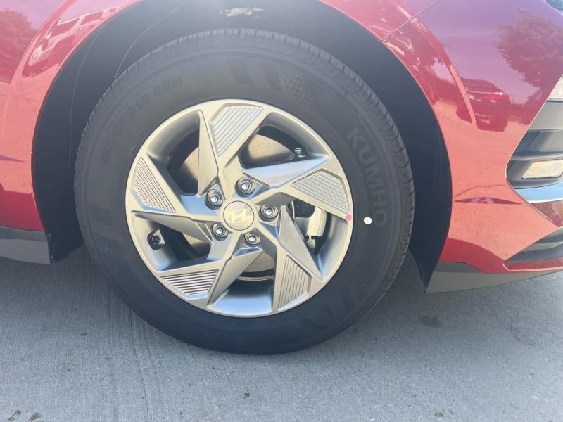 2025 Hyundai SONATA SE