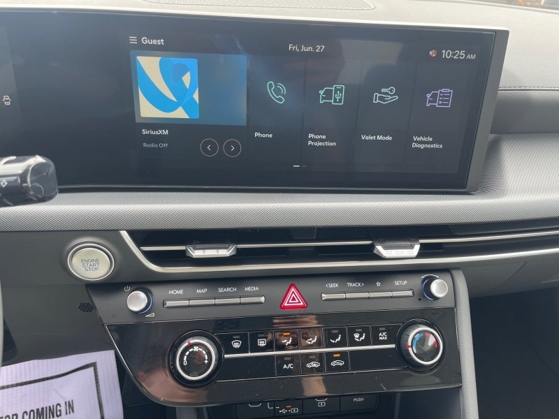 2025 Hyundai SONATA SE