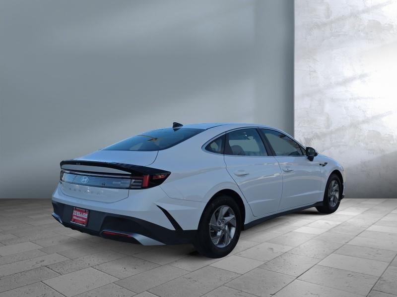 2026 Hyundai SONATA SE