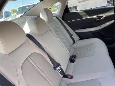 2025 Hyundai SONATA SE