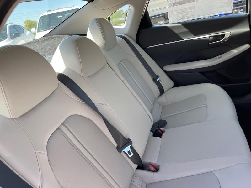 2025 Hyundai SONATA SE