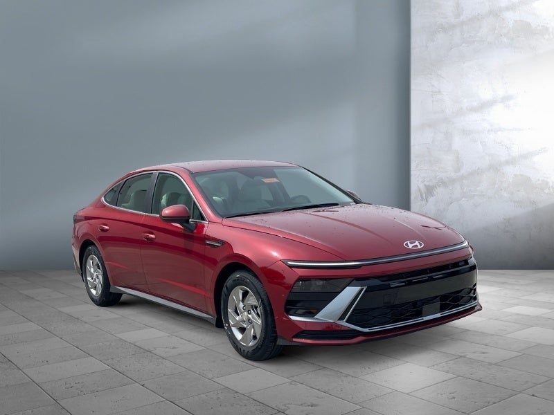 2025 Hyundai SONATA SE