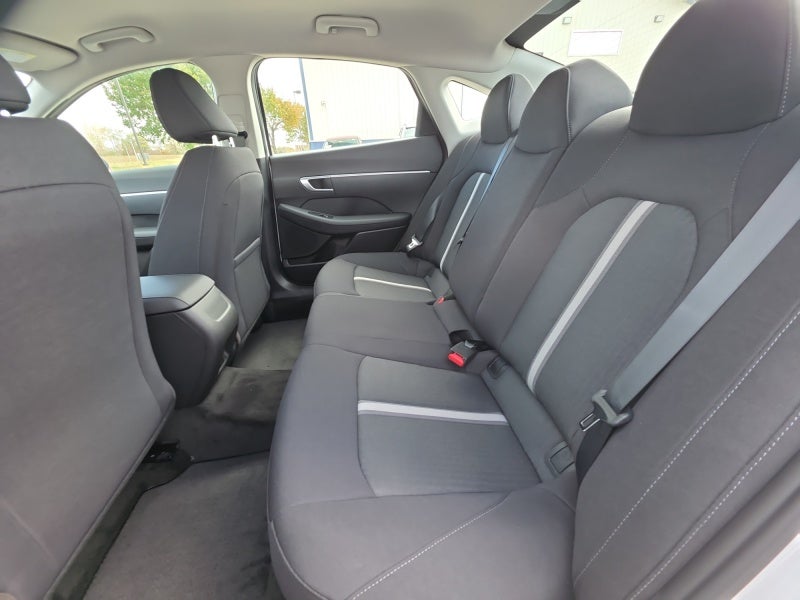 2026 Hyundai SONATA SE