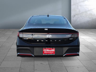 2026 Hyundai SONATA HYBRID Blue