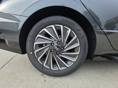 2026 Hyundai SONATA HYBRID SEL