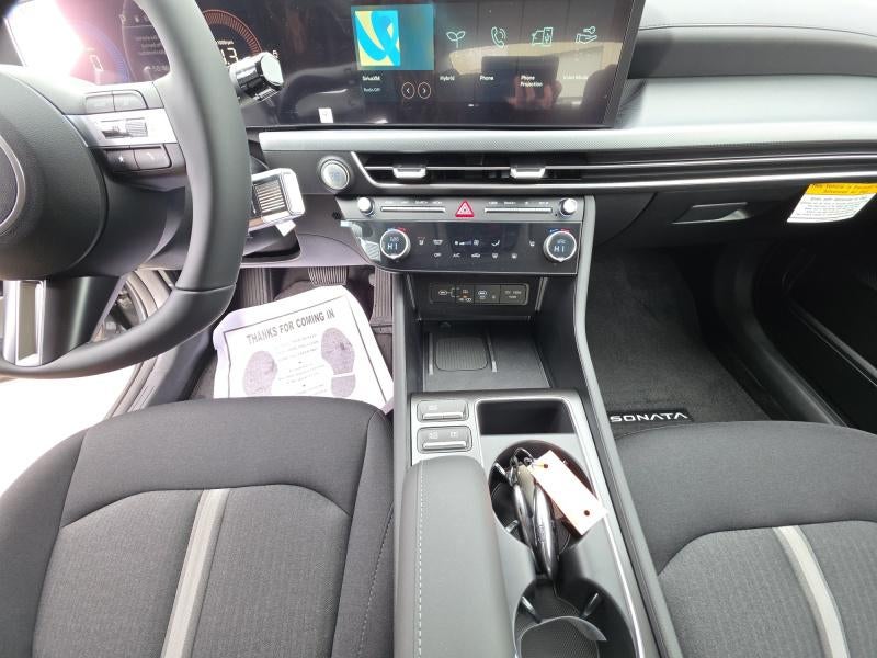 2026 Hyundai SONATA HYBRID SEL