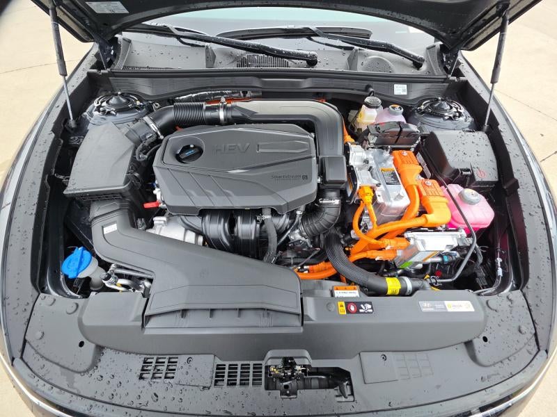 2026 Hyundai SONATA HYBRID SEL