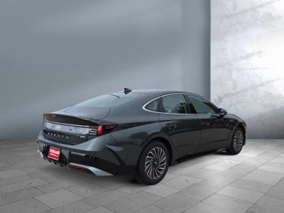 2026 Hyundai SONATA HYBRID SEL