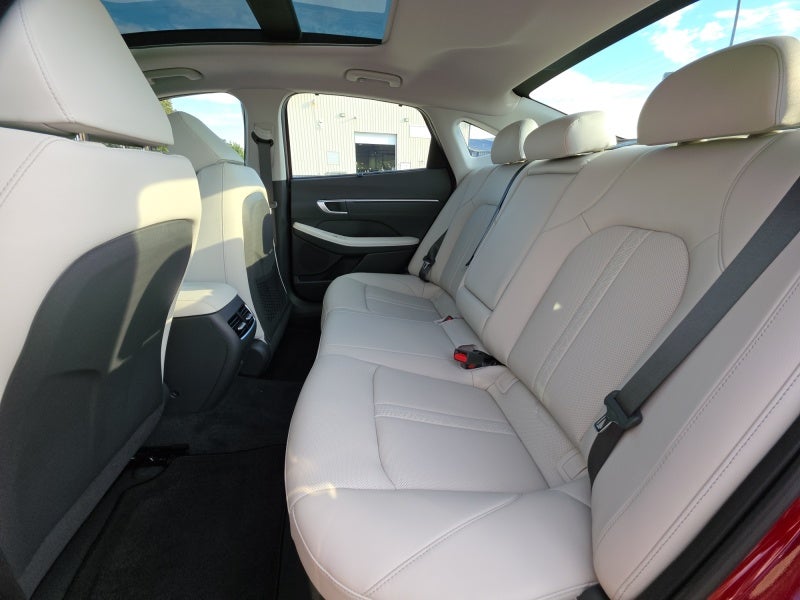 2025 Hyundai SONATA HYBRID Limited