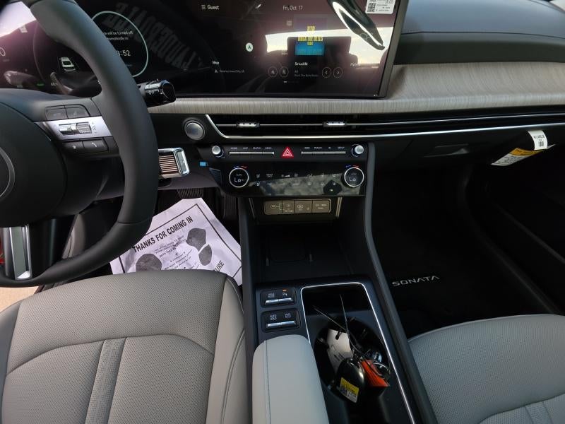 2025 Hyundai SONATA HYBRID Limited