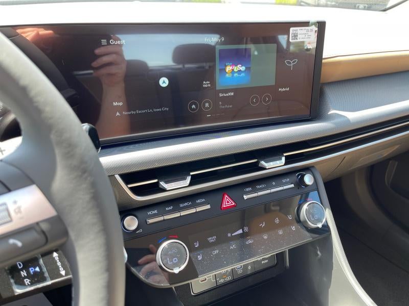 2025 Hyundai SONATA HYBRID Limited