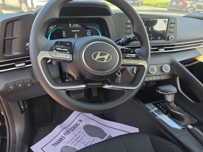 2026 Hyundai ELANTRA SE