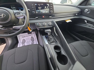 2026 Hyundai ELANTRA SE