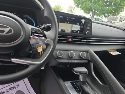 2026 Hyundai ELANTRA SE