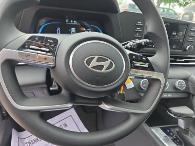 2026 Hyundai ELANTRA SE