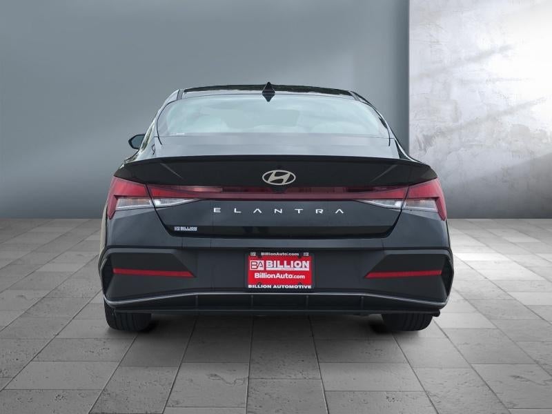 2026 Hyundai ELANTRA SEL Sport Plus