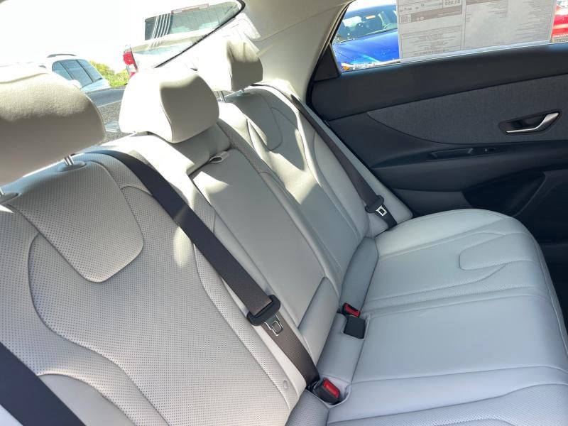 2025 Hyundai ELANTRA HYBRID Limited