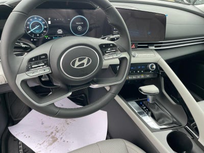 2025 Hyundai ELANTRA HYBRID Limited
