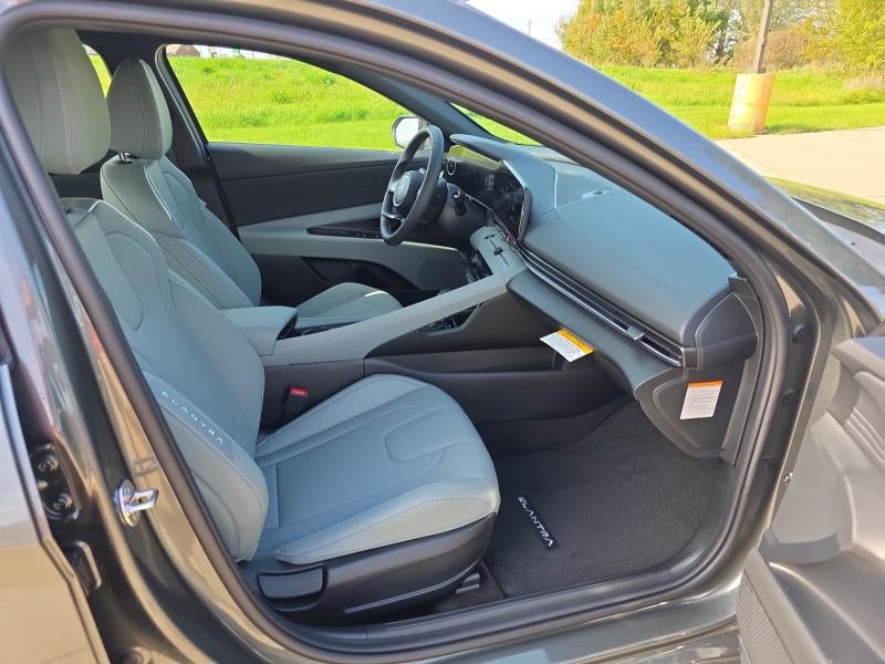 2026 Hyundai ELANTRA HYBRID Limited