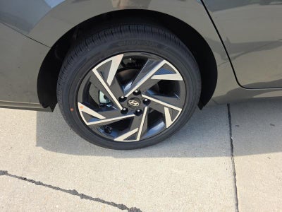 2026 Hyundai ELANTRA HYBRID Limited