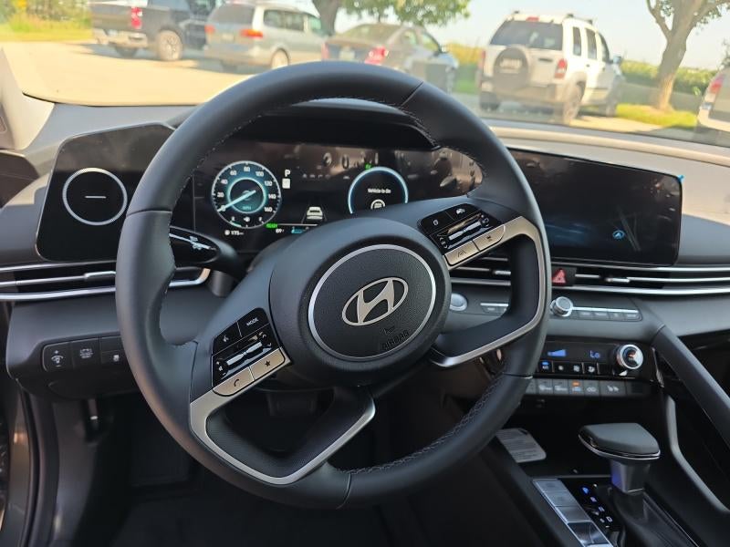 2026 Hyundai ELANTRA HYBRID Limited