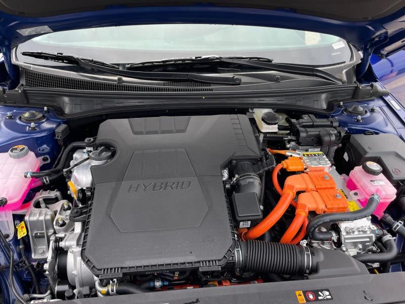 2025 Hyundai ELANTRA HYBRID Limited