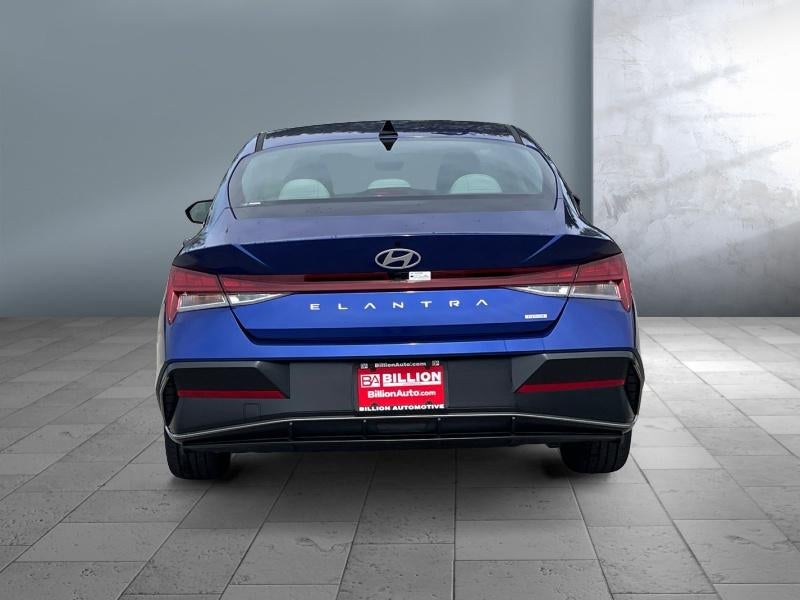 2025 Hyundai ELANTRA HYBRID Limited